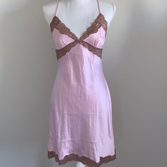 Rare Victoria’s Secret Y2K slip dress